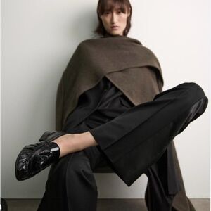 #173  ZARA  tassel loafers